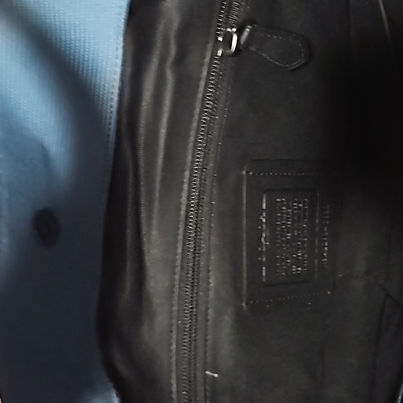 Coach Tote - Picture 5 of 5